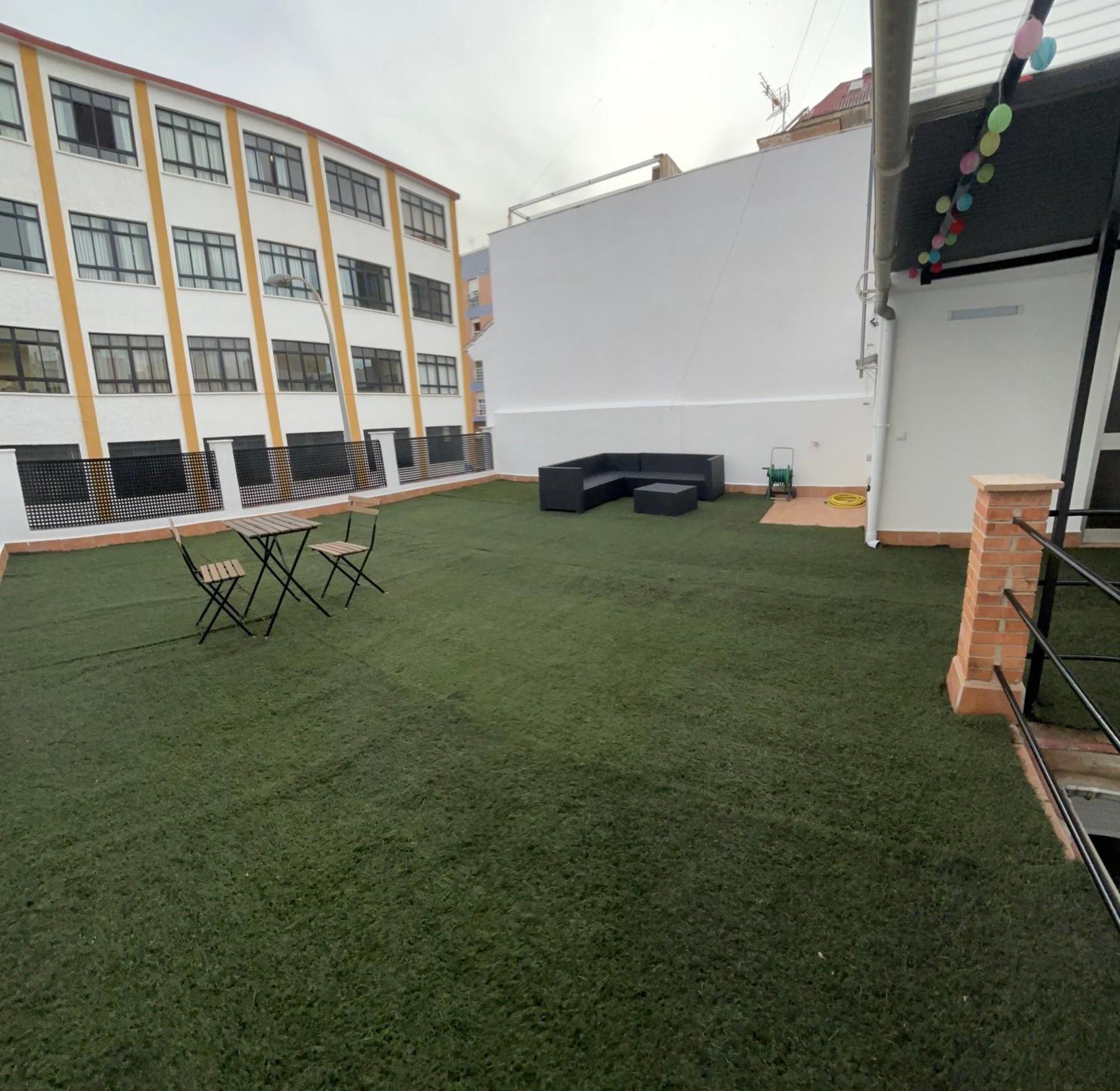 מאלגה Apartamentos La Hormiguita מראה חיצוני תמונה