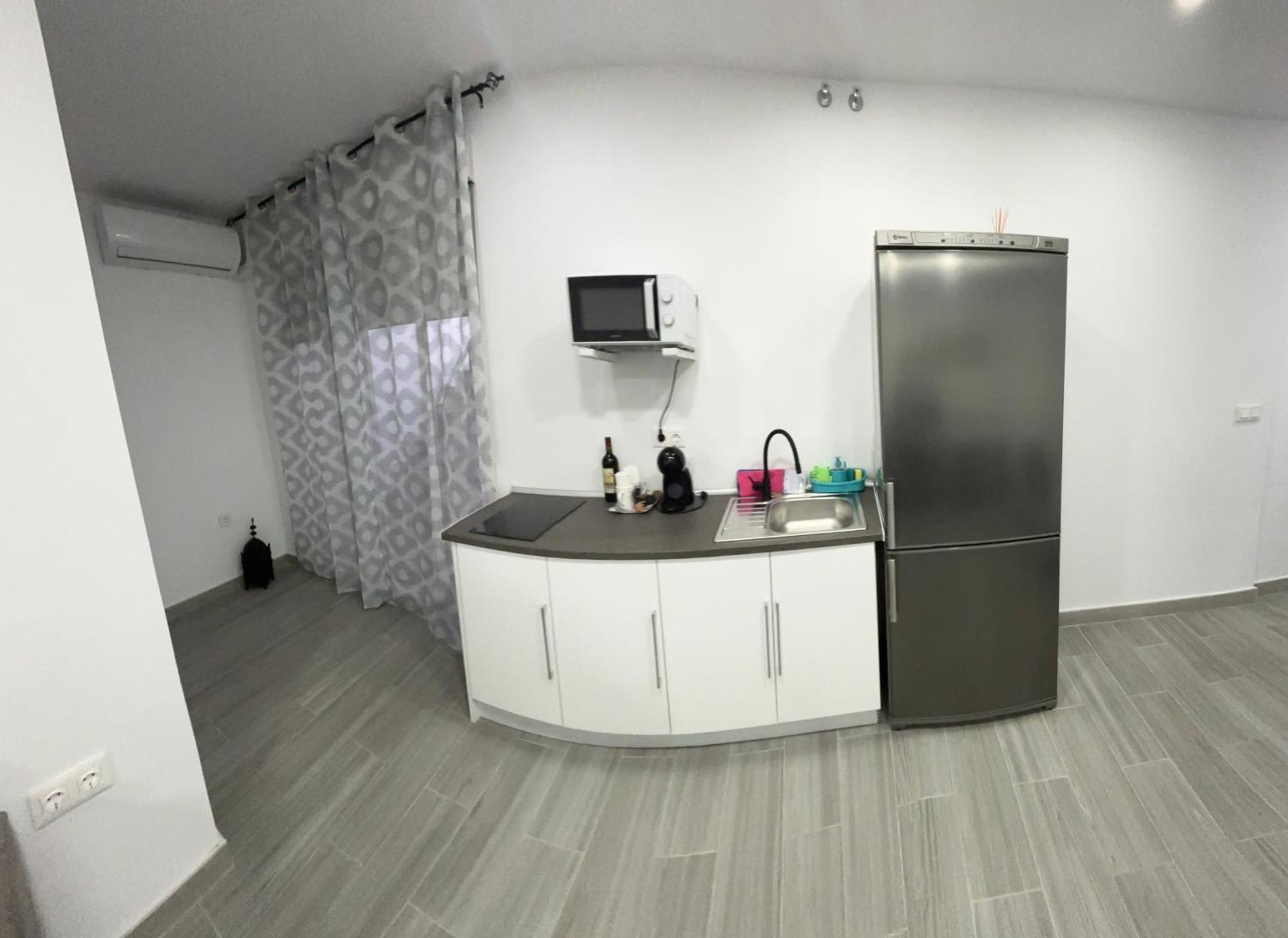 מאלגה Apartamentos La Hormiguita מראה חיצוני תמונה