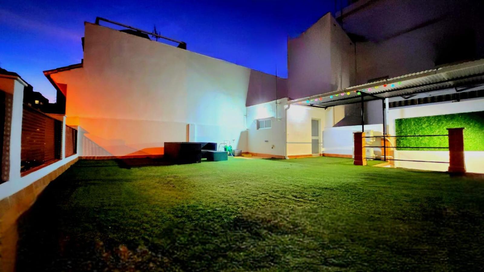 מאלגה Apartamentos La Hormiguita מראה חיצוני תמונה